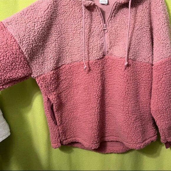 Victoria's Secret PINK Sherpa Hoodie Half Zip L Large Varsity Damsel Cozy VS - Picture 2 of 5